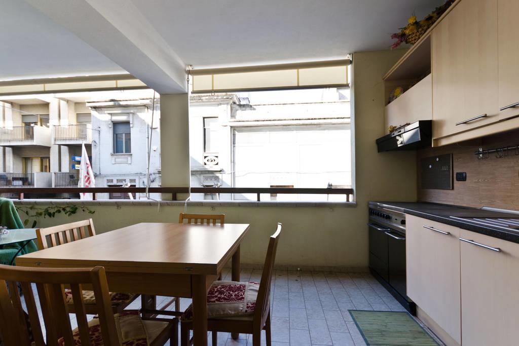 Reggio Central House Low Cost Per 4 Reggio Calabria Exterior foto
